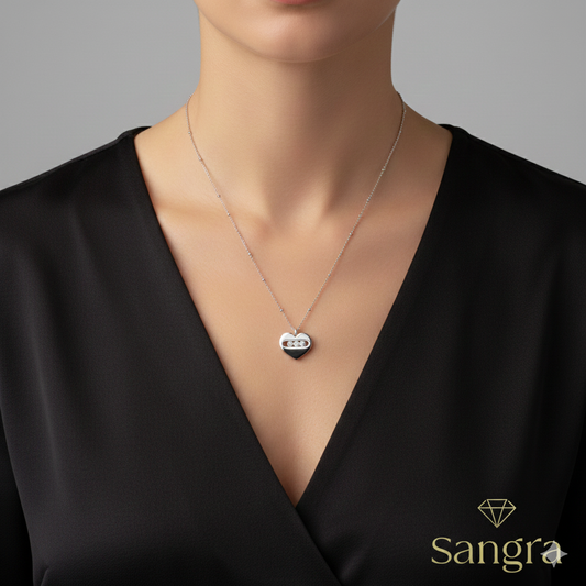 Collana Donna Pendente Cuore in Argento con Zirconi Danzanti - Gioiello Minimalista Chic