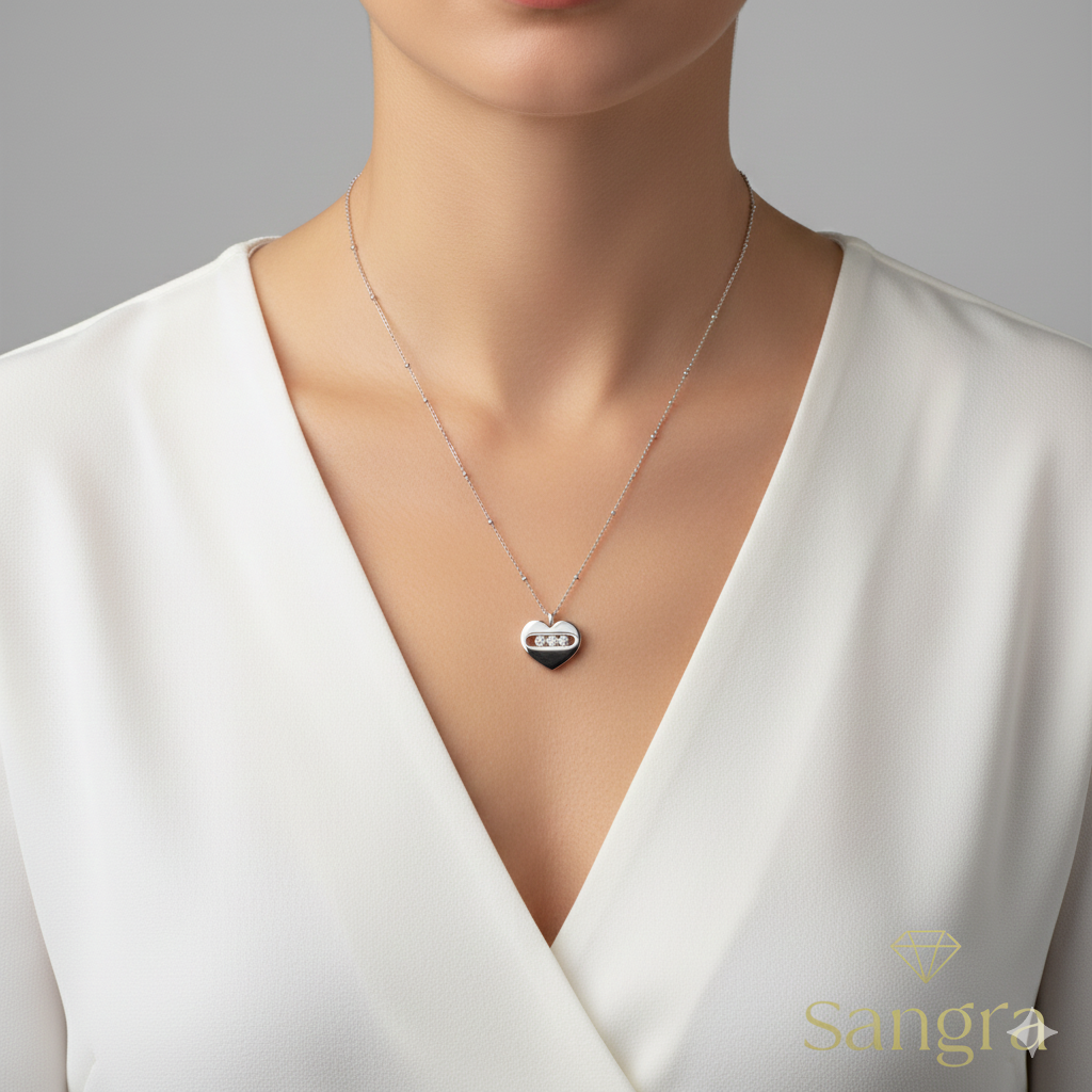 Collana Donna Pendente Cuore in Argento con Zirconi Danzanti - Gioiello Minimalista Chic