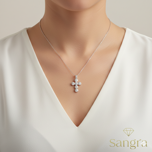 Collana Donna con Croce Lobata in Acciaio Inossidabile